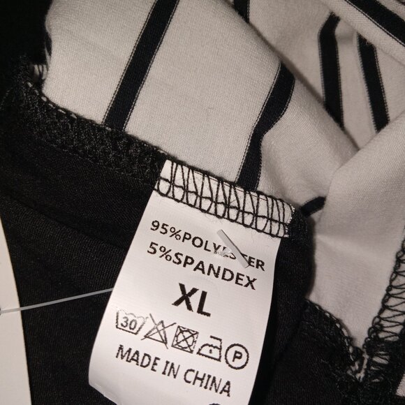 BLACK AND WHITE STRIPED LEOPARD PRINT LONG SLEEVE TOP-NWT-SIZE-XL - Picture 9 of 10